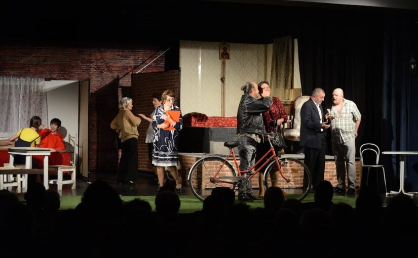 Dani pozorišta u Prnjavoru: Mala